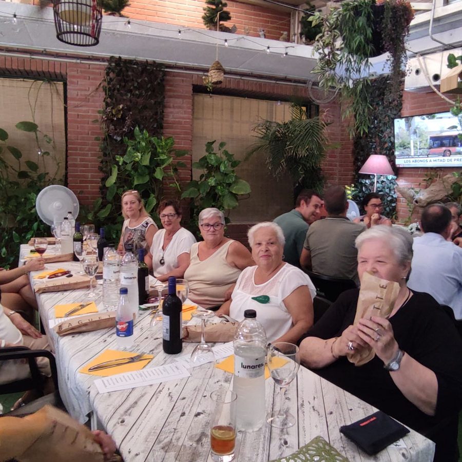 COMIDA ASOCIACIÓN DE MUJERES LA ALBAHACA